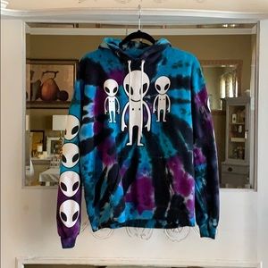 Tie-Dye Alien sweatshirt